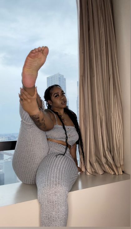 iwantnique OnlyFans picture