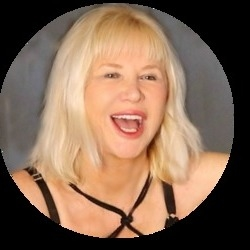 Best Mercury OnlyFans Accounts | FansMetrics.com