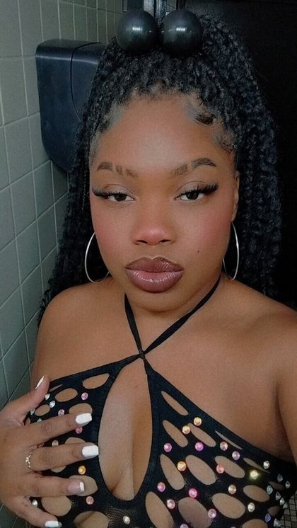 goddess_lilly4 OnlyFans picture