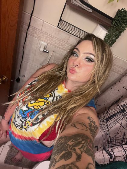 p.rettyhippie OnlyFans picture