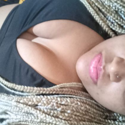 suellen.bombom OnlyFans picture