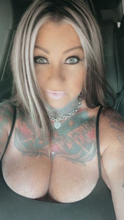 titsntatts13 OnlyFans picture