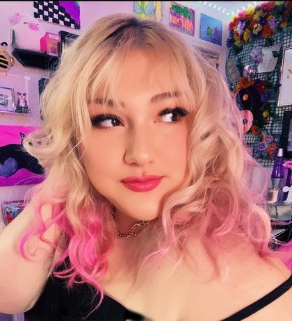 strawberrivip OnlyFans picture