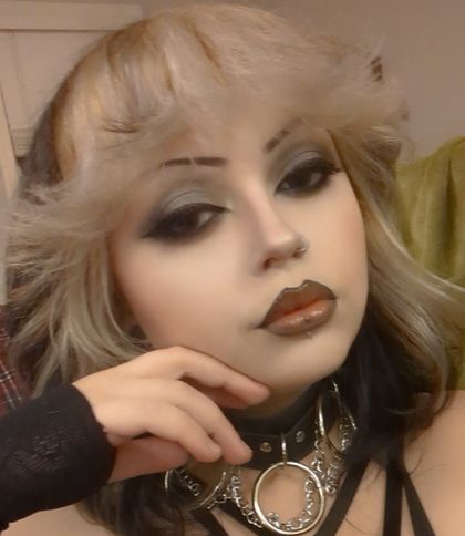 wickedlyn OnlyFans picture