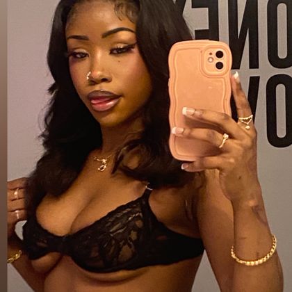 porcelainskys OnlyFans picture