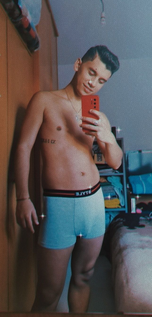 alvareeeeez OnlyFans profile picture