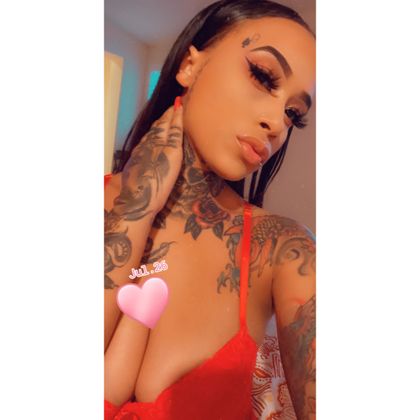 huneeeybee OnlyFans picture