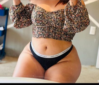 queen3112 OnlyFans picture