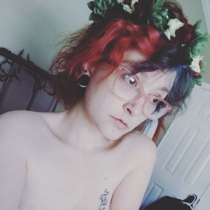 smolkittenbigmittens OnlyFans picture