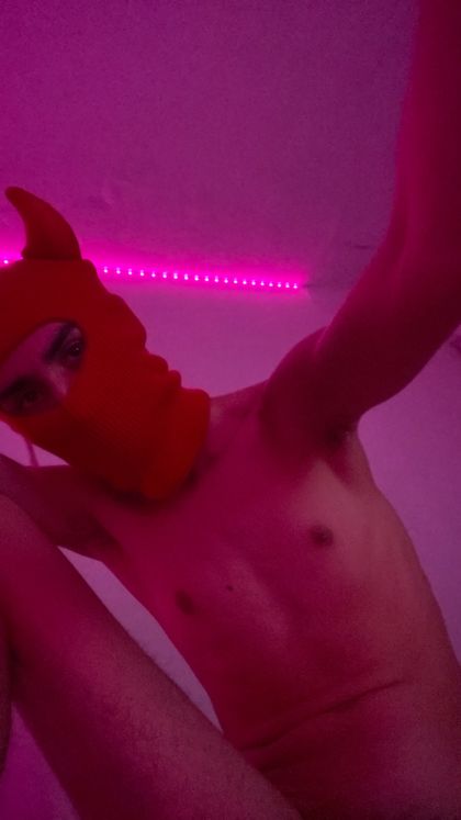 deviltwiink OnlyFans picture