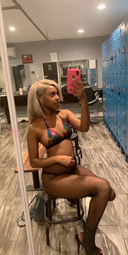 sweetberrygoddess OnlyFans picture