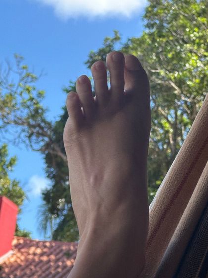 lolabrazilianfeet OnlyFans picture