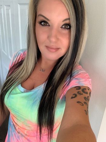 hotmessjessss OnlyFans - Free Trial - Photos - Socials | FansMetrics.com