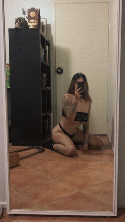 naughtylouise20 OnlyFans picture