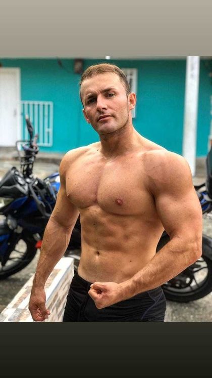 johnalzate19 OnlyFans picture
