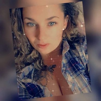 curvie_emma_free OnlyFans picture