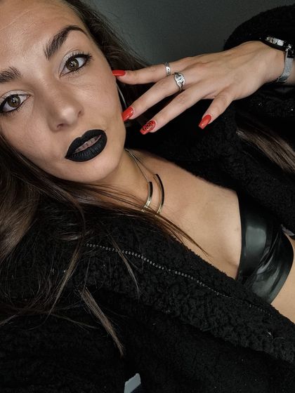 littledomnextdoor_free OnlyFans picture