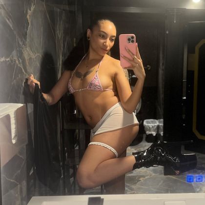 servekittressvip OnlyFans picture