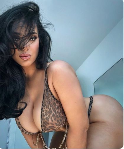 thiiickstar OnlyFans picture