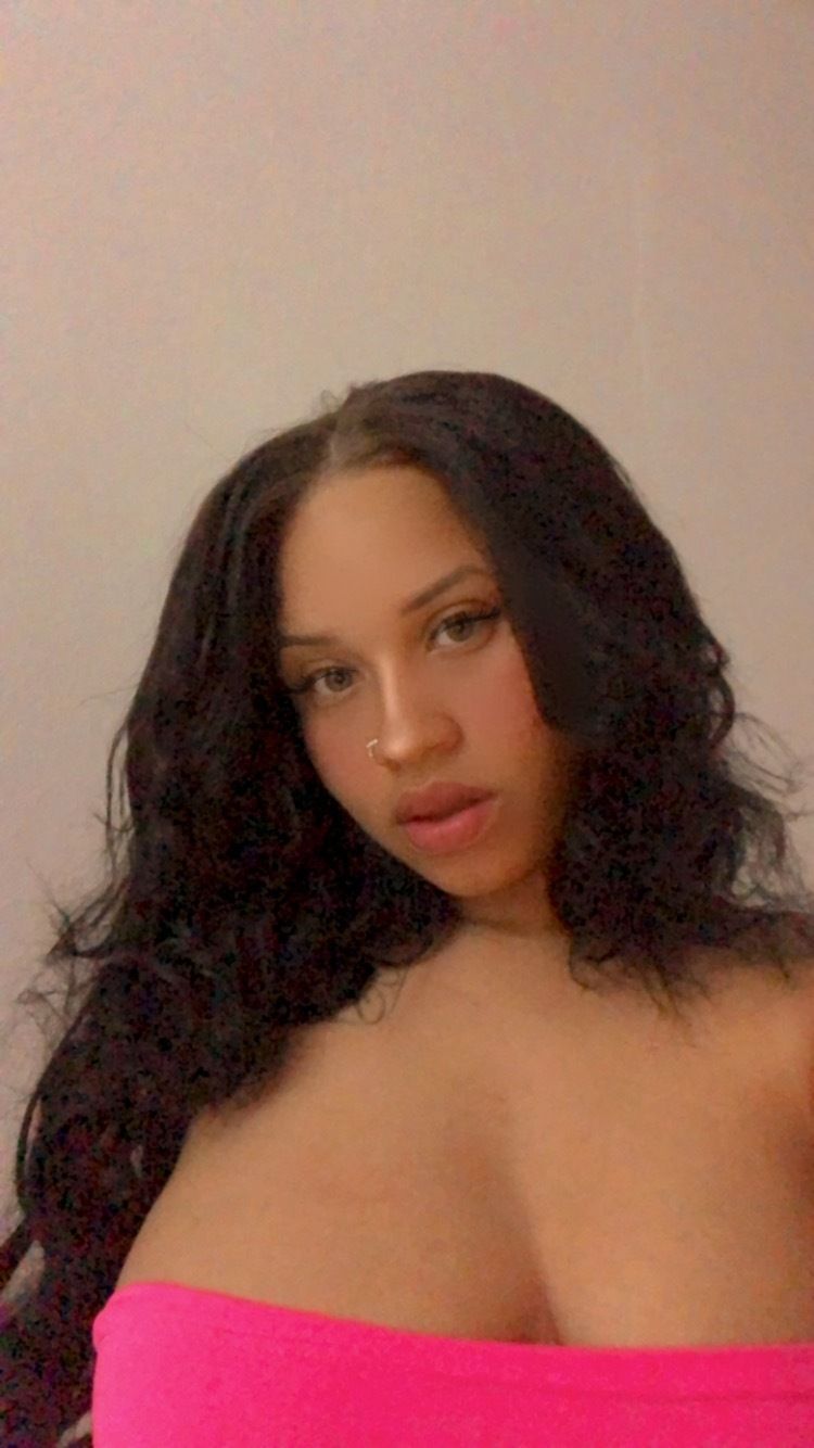 lunaomy OnlyFans profile picture