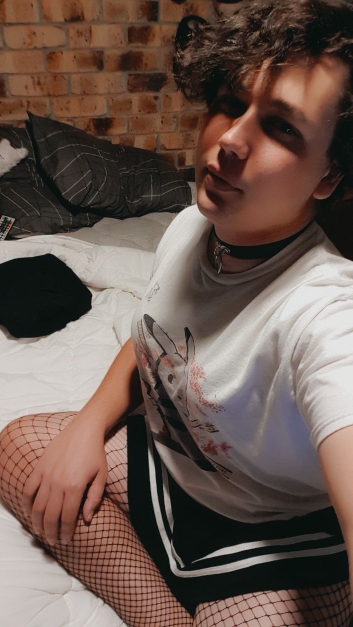 e-femboi OnlyFans profile picture