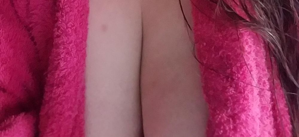 almia OnlyFans profile picture