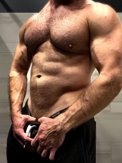 thick-pump OnlyFans picture