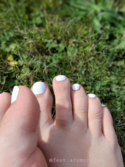 feet.aremorefun OnlyFans picture