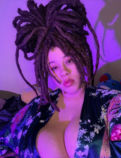 megamiandyami OnlyFans picture