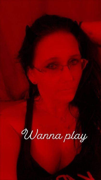 dezznee OnlyFans picture