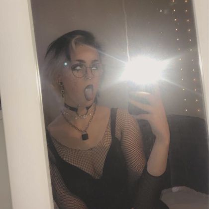 smalltidygothgf OnlyFans picture