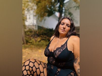 simplyhannahh OnlyFans picture