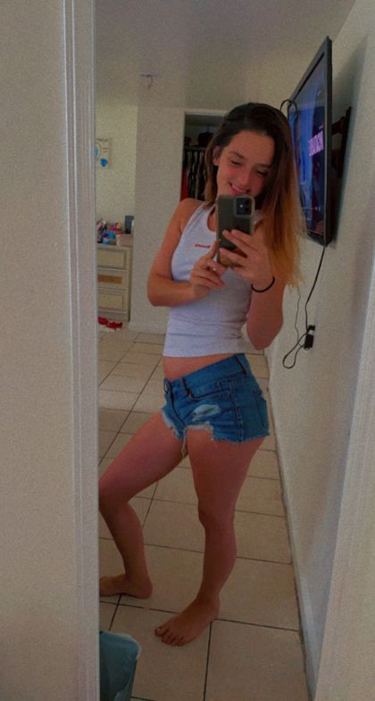 petitebabe98 OnlyFans picture