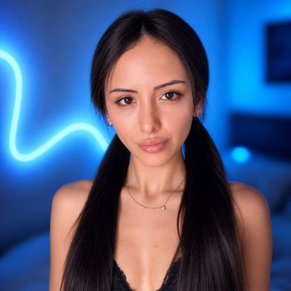 petitshantelle OnlyFans picture
