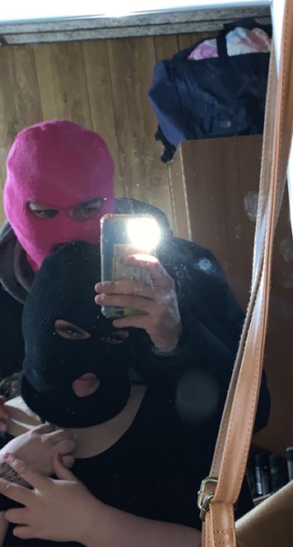 u195640715 OnlyFans picture