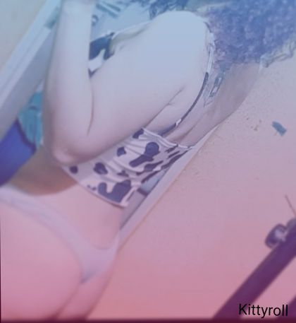 kittyroll OnlyFans picture