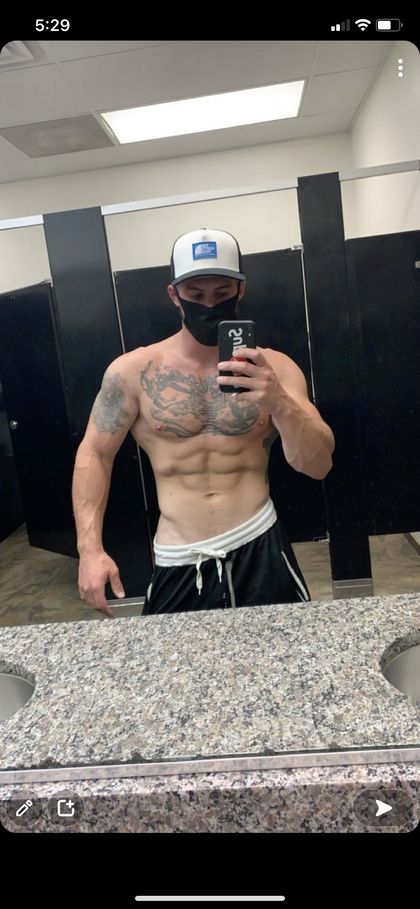u150396900 OnlyFans picture