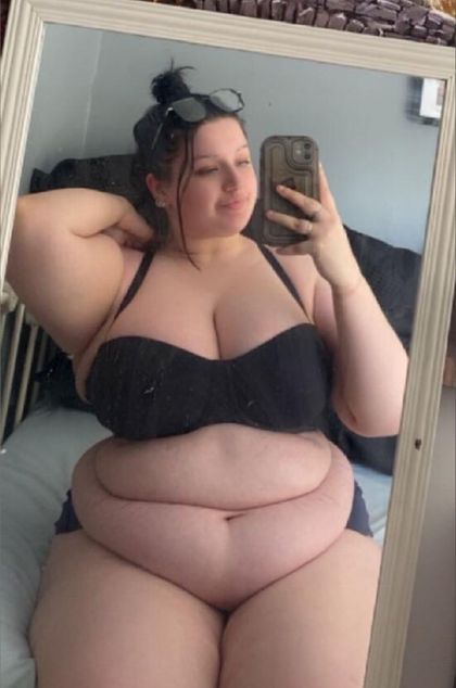gothicwidow OnlyFans picture