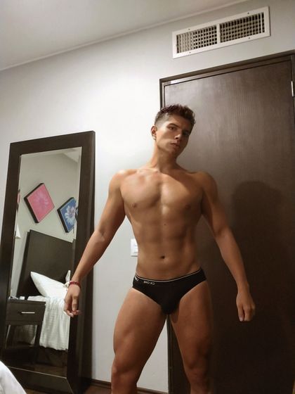 itsme.fer OnlyFans picture