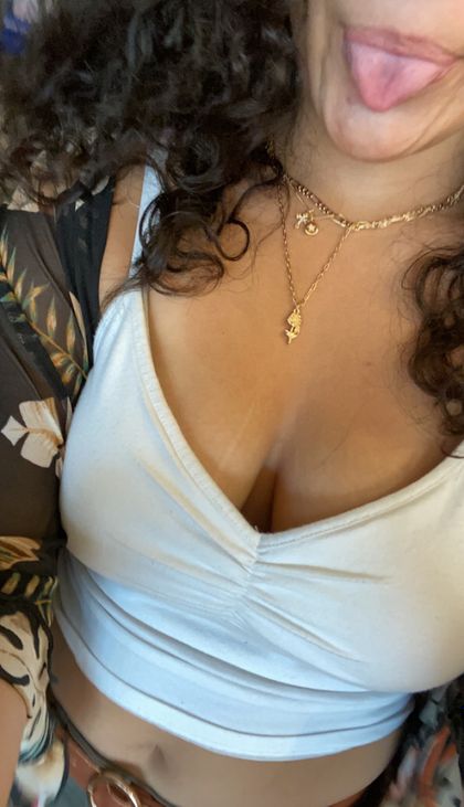 antie OnlyFans picture