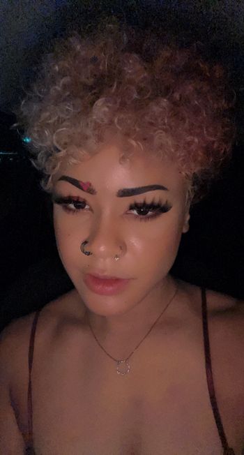 love_harmony OnlyFans - Free Trial - Photos - Socials | FansMetrics.com