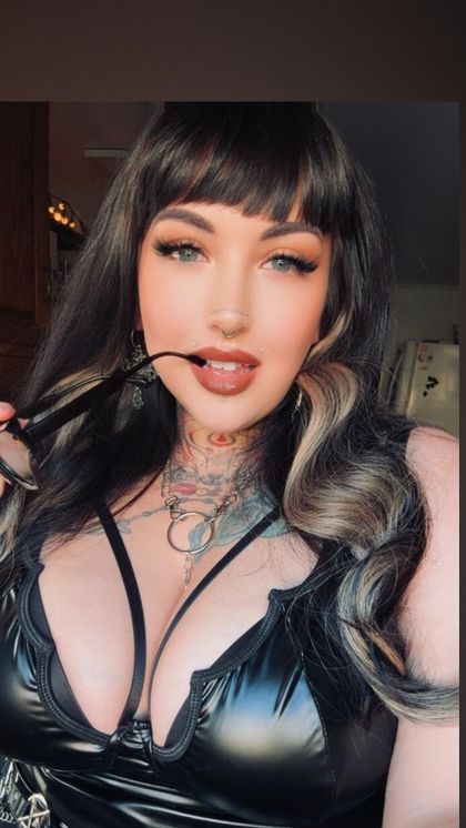 variskthornhalevip OnlyFans picture