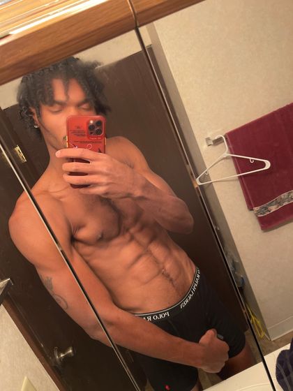 roycexrosee OnlyFans picture