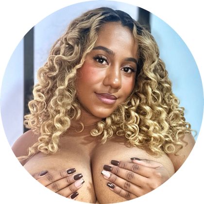 riabellezza_private OnlyFans picture