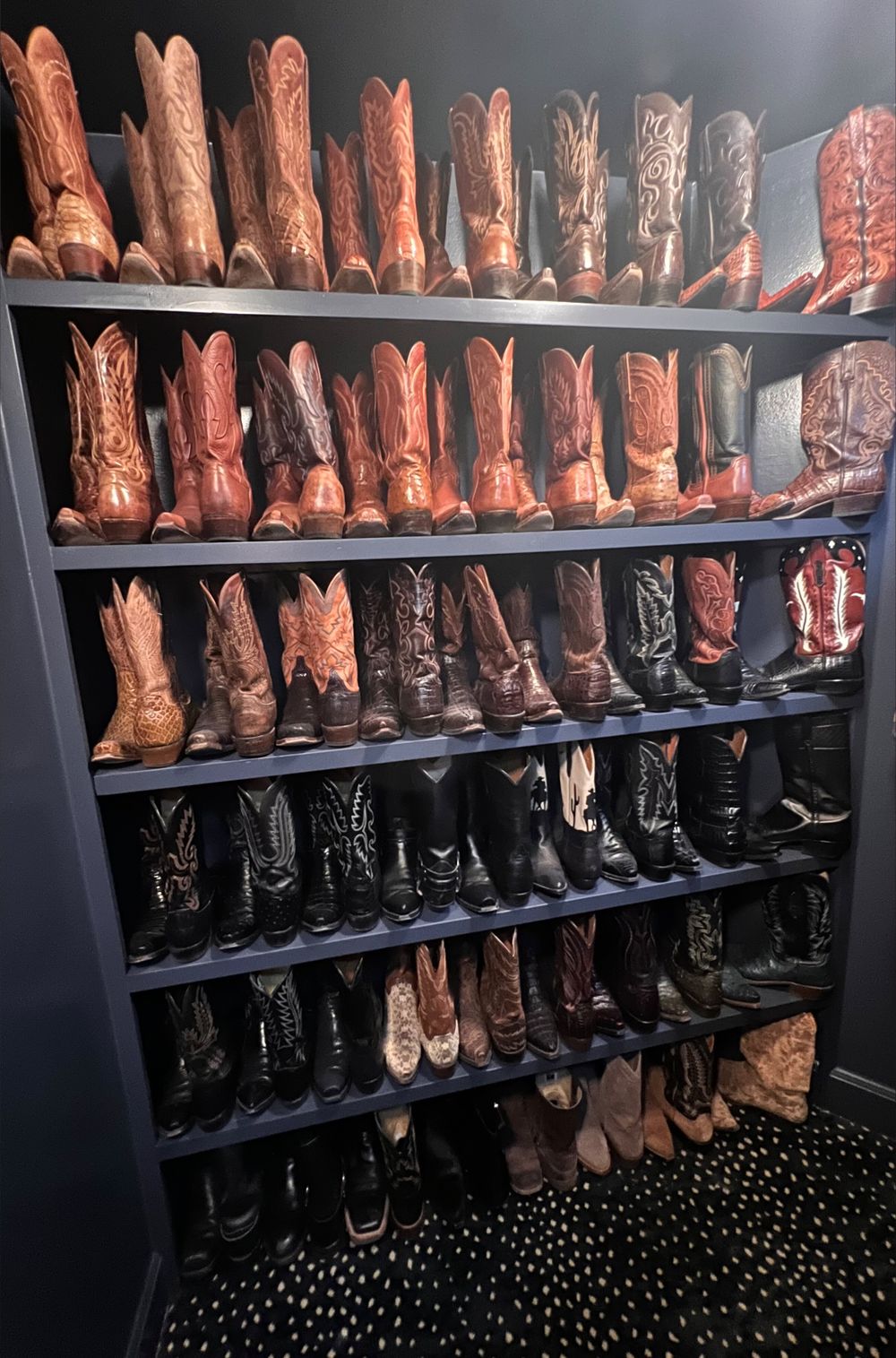 aguyandhisboots OnlyFans profile picture