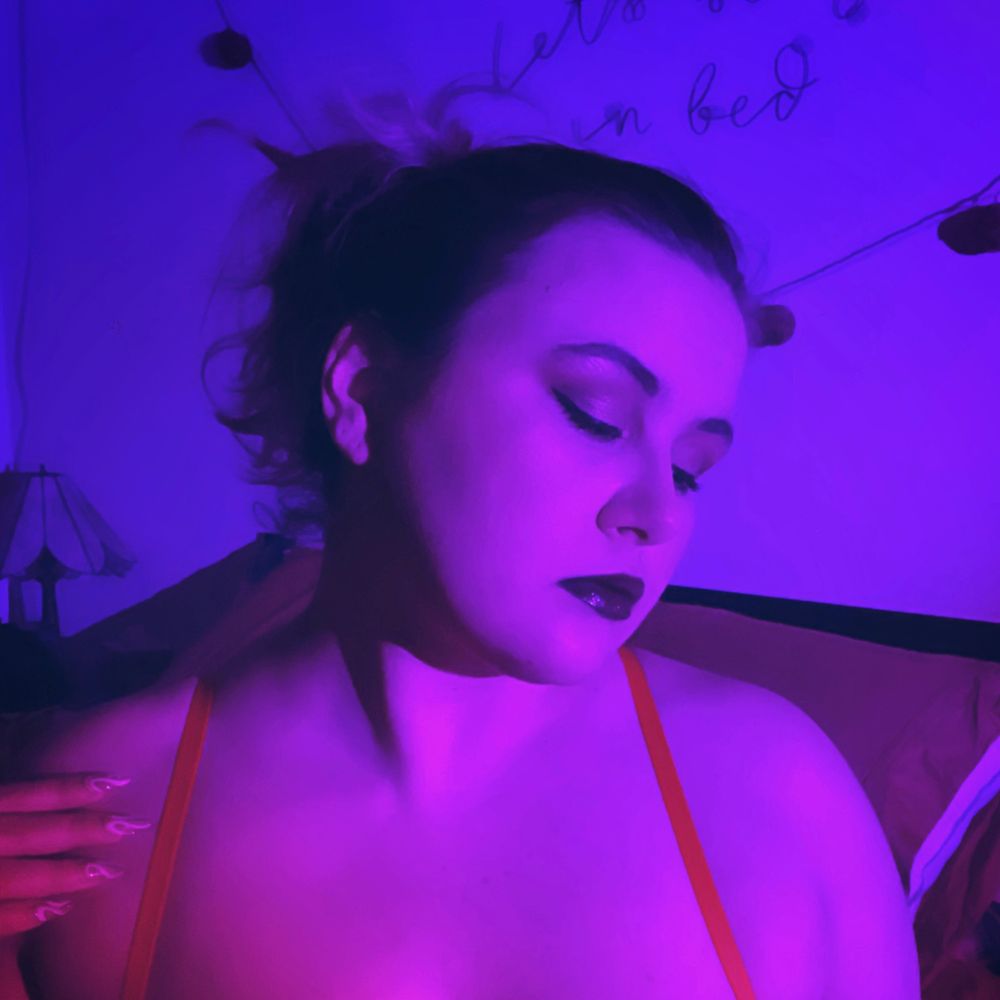 vavavoomvicky OnlyFans profile picture