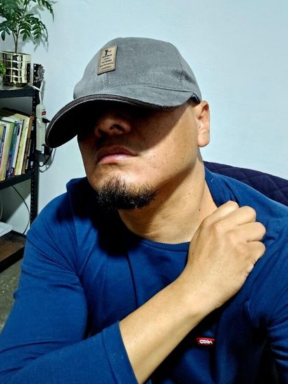 gloryholeowen OnlyFans picture