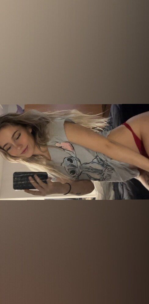 bella_leaa2 OnlyFans profile picture