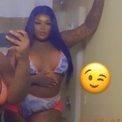 thickazz_bishh OnlyFans picture