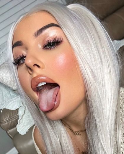 issbabypanda OnlyFans picture